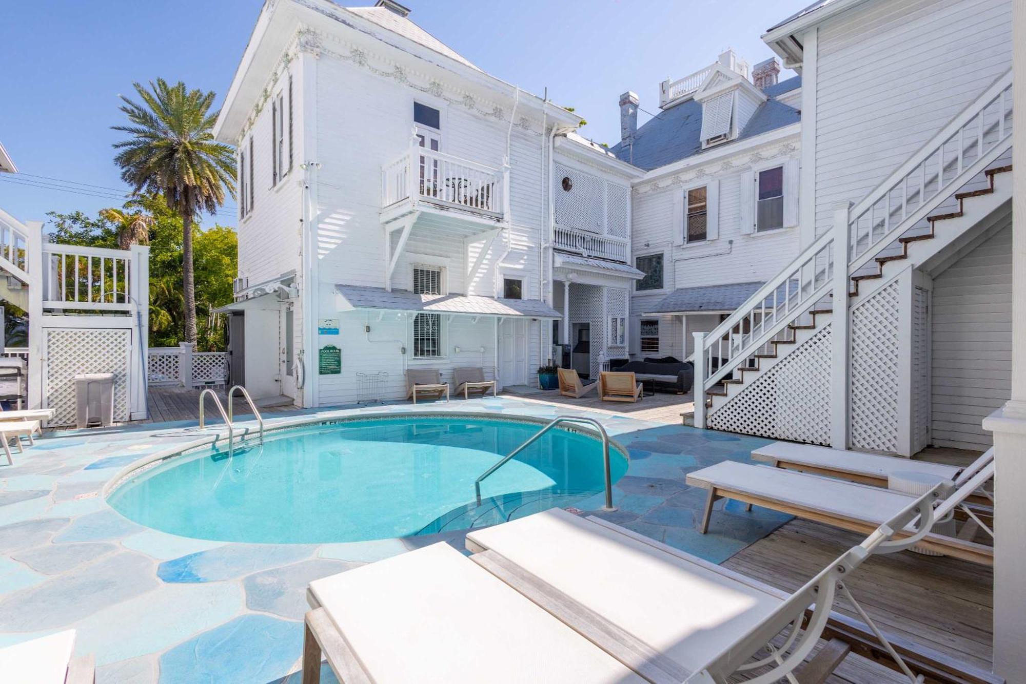 קי וסט King Suite Balcony - At James House מראה חיצוני תמונה